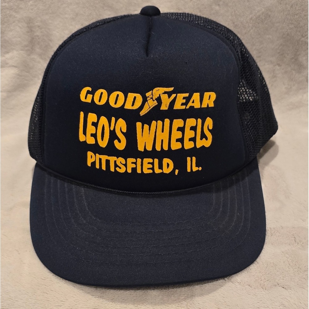 Vintage‎ Goodyear Leo's Wheels Trucker Hat Pittsfield IL Mesh Snapback Cap